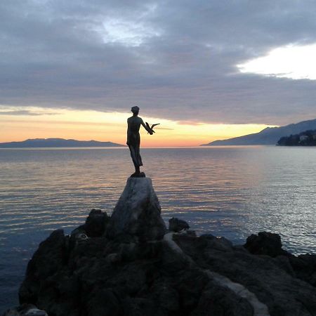 Josephine'S Garden Apartment Opatija Bagian luar foto