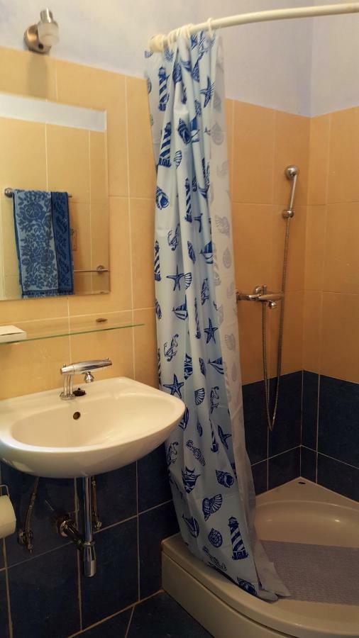 Josephine'S Garden Apartment Opatija Bagian luar foto